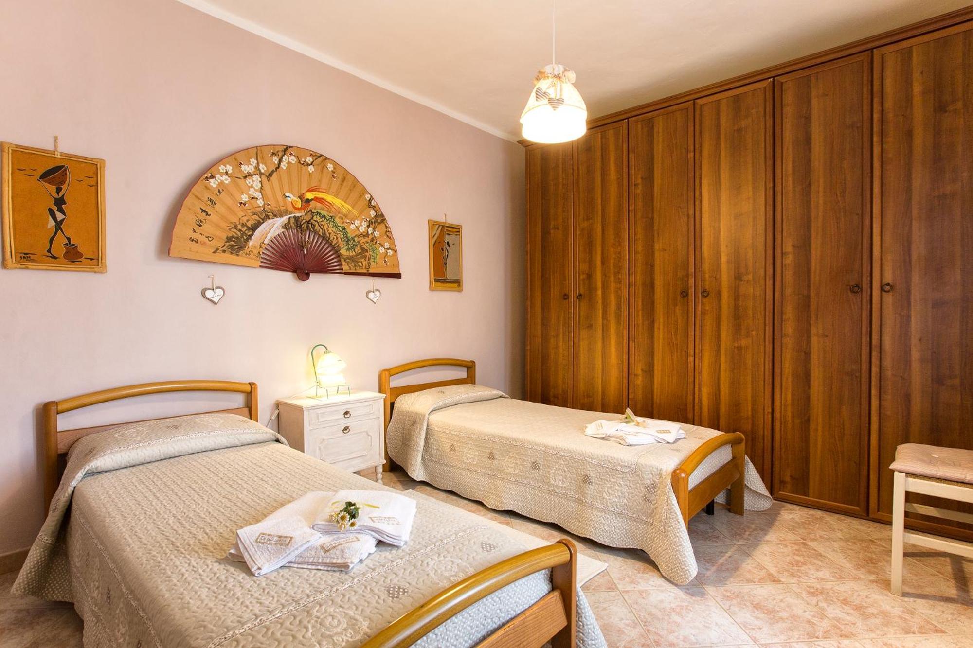 Casa Vacanze La Guzzetta Ranch Villa Canaglia Eksteriør billede