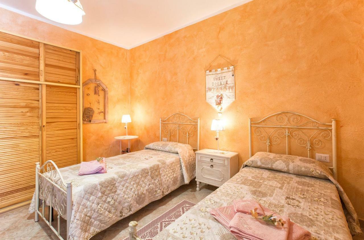 Casa Vacanze La Guzzetta Ranch Villa Canaglia Eksteriør billede