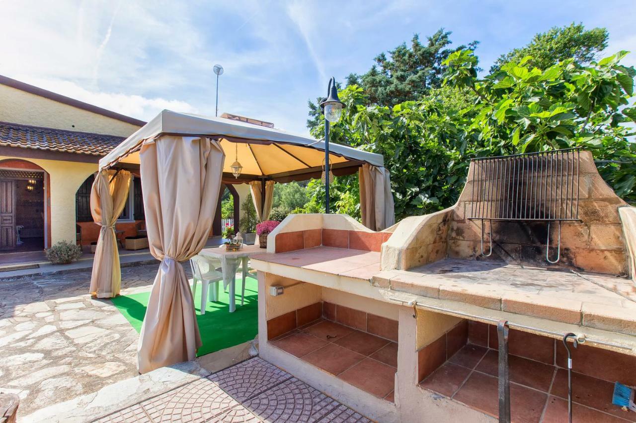 Casa Vacanze La Guzzetta Ranch Villa Canaglia Eksteriør billede